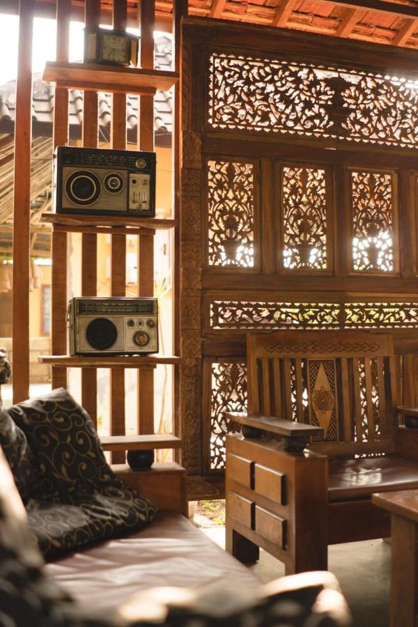 Sunrise Lodge & Lounge 싱가라자 외부 사진